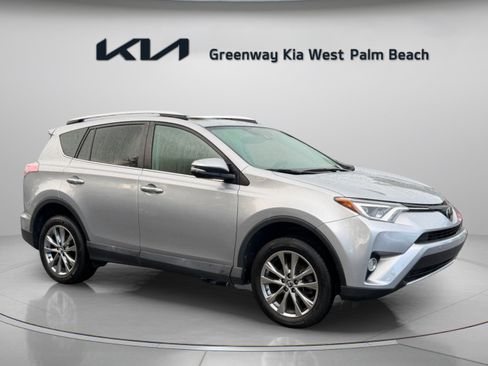 Used 2016 Toyota RAV4 Limited FWD image 1