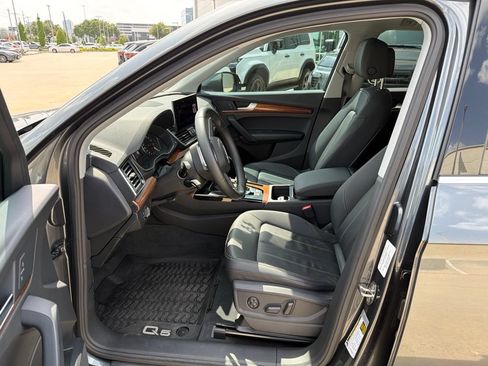 Used 2022 Audi Q5 2.0T Premium AWD/4WD image 2