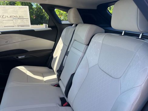 New 2026 Lexus RX 450h AWD image 9