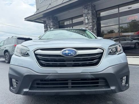 Used 2021 Subaru Outback Premium AWD/4WD image 18