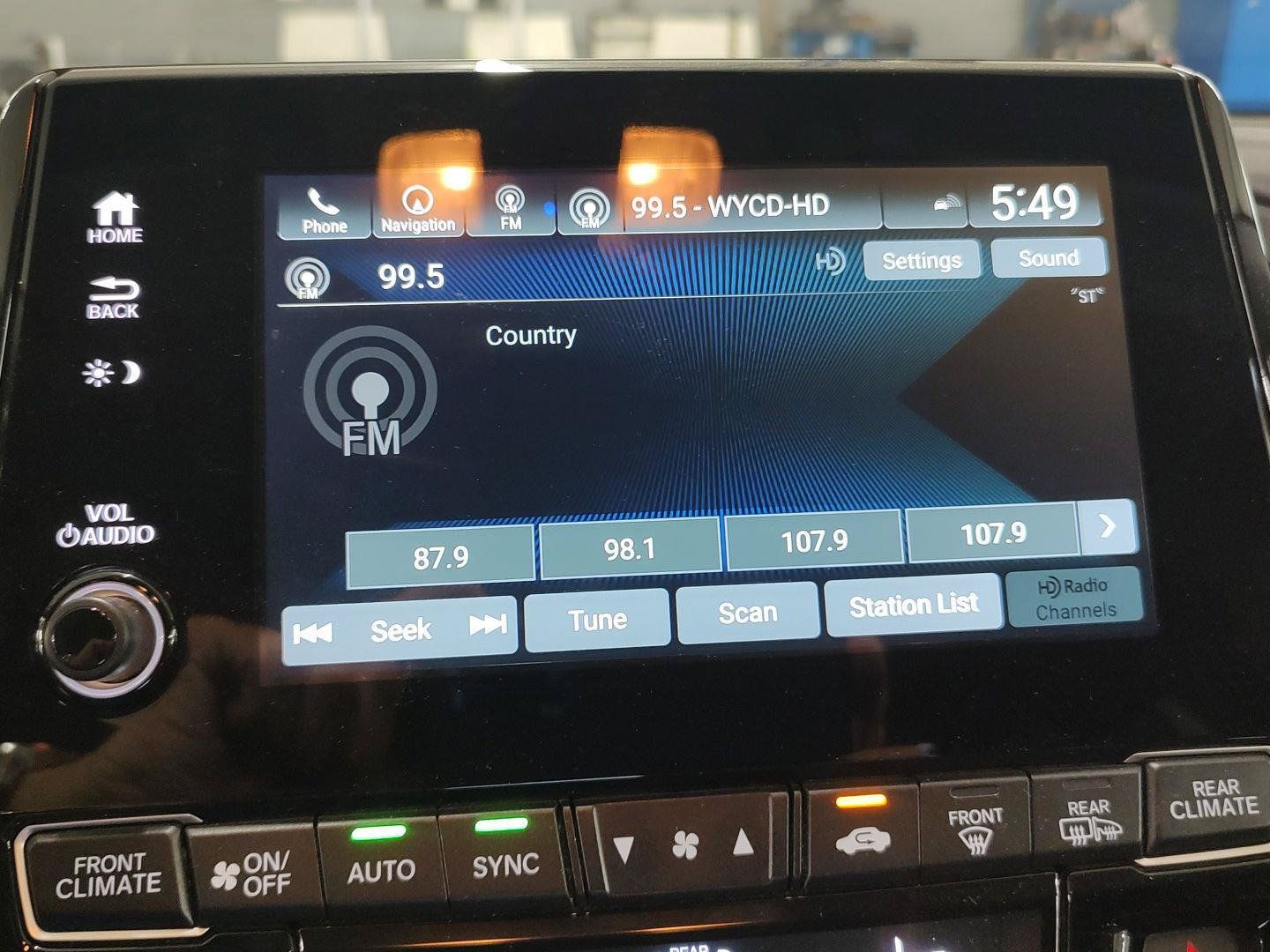 Certified 2023 Honda Odyssey Touring image 8