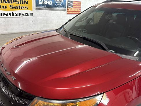 Used 2015 Ford Explorer Sport w/ Equipment Group 401A AWD/4WD image 97