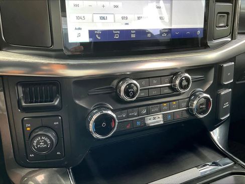 Used 2022 Ford F150 Lariat image 15