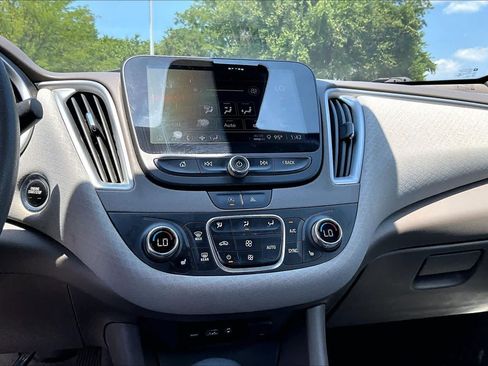 Used 2023 Chevrolet Malibu LT w/ Driver Confidence Package FWD image 35
