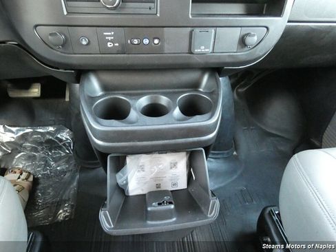 Used 2023 Chevrolet Express 2500 w/ Driver Convenience Package image 28