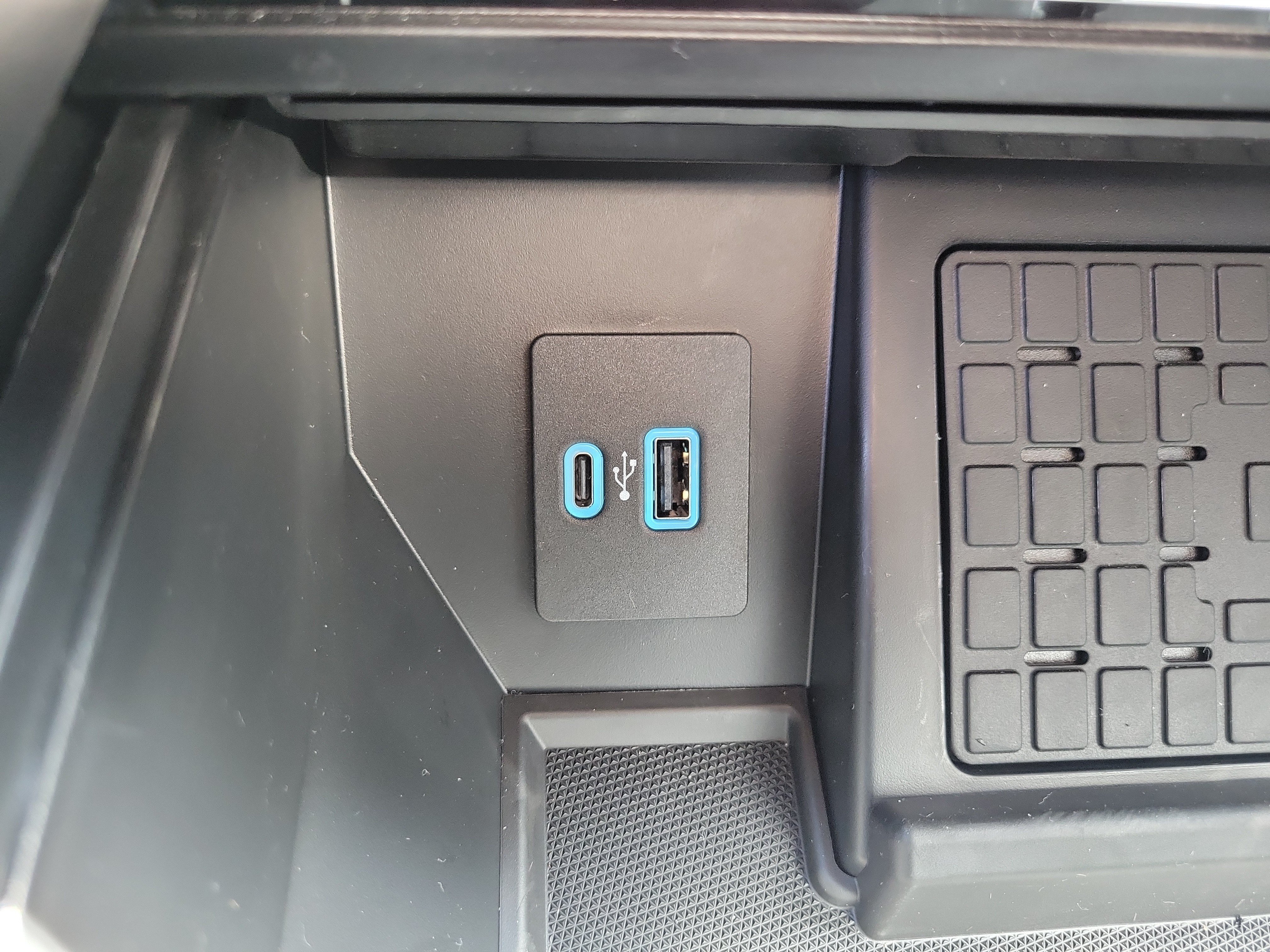 Used 2024 Ford F150 Raptor AWD/4WD image 25