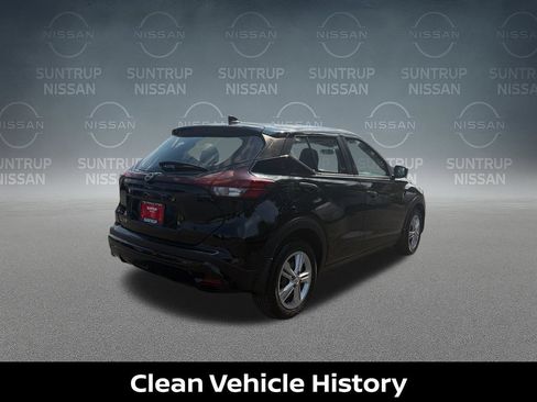 Certified 2022 Nissan Kicks S FWD image 6