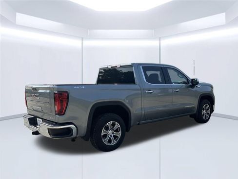 Used 2024 GMC Sierra 1500 SLT AWD/4WD image 5