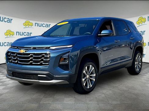 Used 2026 Chevrolet Equinox LT image 3