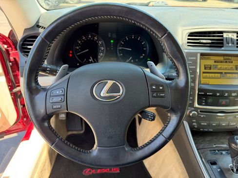 Used 2010 Lexus IS 350C RWD image 21