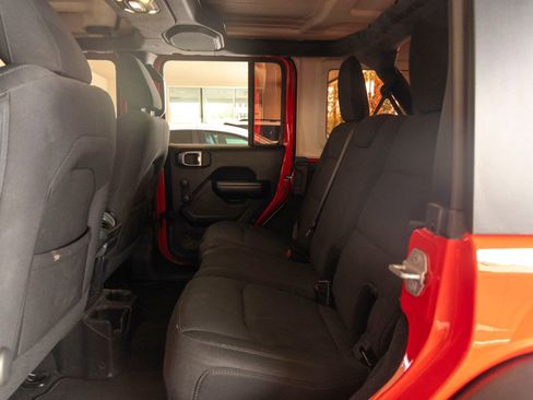 Used 2019 Jeep Wrangler Unlimited Sport image 20