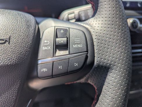 Used 2025 Ford Escape ST-Line Select AWD/4WD image 24