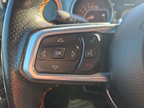 Used 2023 Jeep Gladiator Mojave w/ Cold Weather Group AWD/4WD image 49