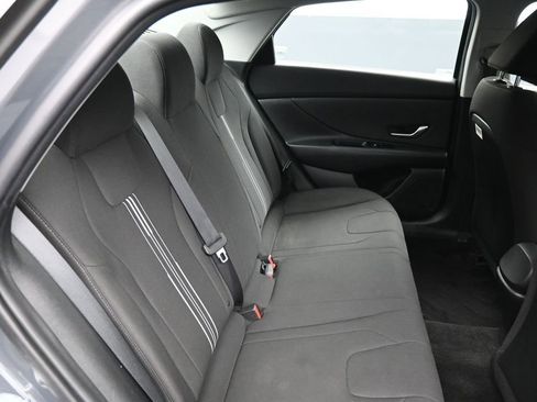 Certified 2023 Hyundai Elantra SEL w/ Convenience Package FWD image 23