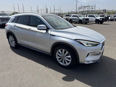 Used 2019 INFINITI QX50 Essential w/ Proactive Package FWD image 2
