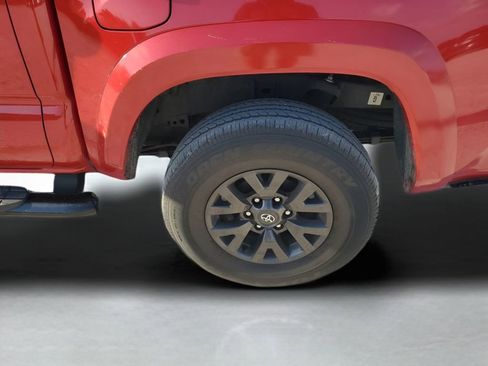 Used 2022 Toyota Tacoma SR5 image 20
