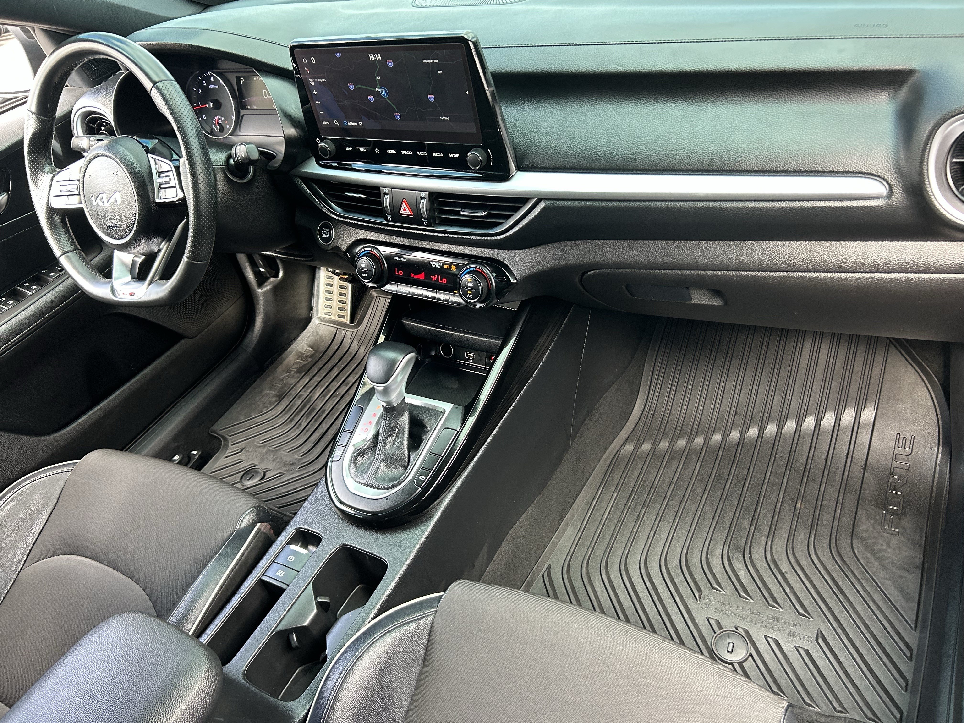 Used 2023 Kia Forte GT-Line w/ GT-Line Technology Package FWD image 10