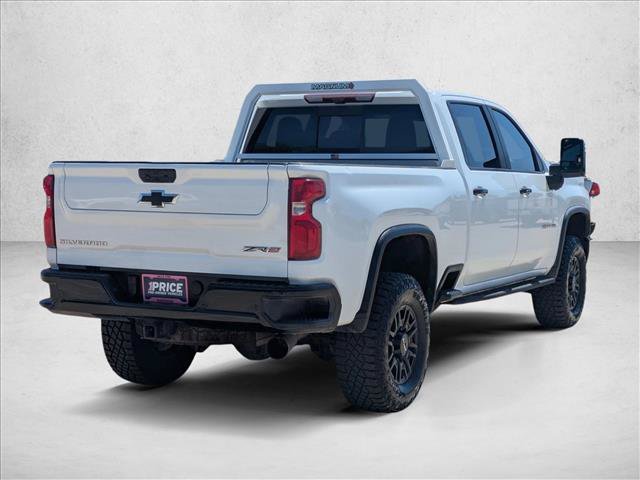 Used 2024 Chevrolet Silverado 2500 ZR2 w/ Technology Package AWD/4WD image 5