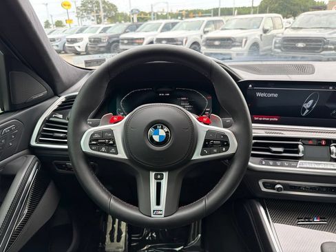 Used 2021 BMW X6 M AWD/4WD image 26