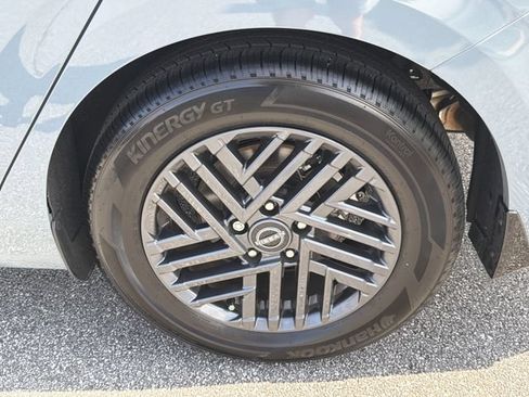 Used 2026 Nissan Sentra SV w/ SV Convenience Package FWD image 21