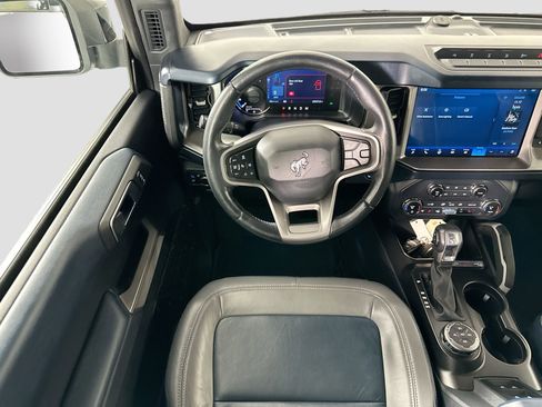 Used 2021 Ford Bronco First Edition image 24