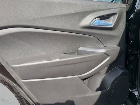 New 2026 Chevrolet Trax RS image 17