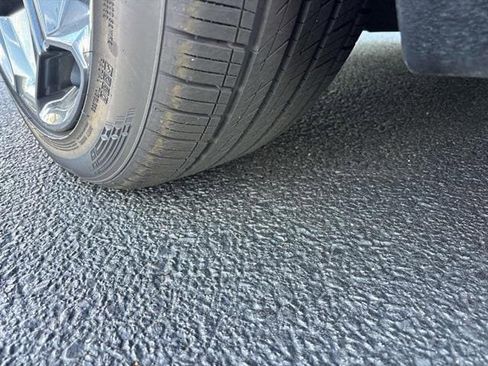 Used 2025 Dodge Charger R/T w/ Quick Order Package 25M R/T image 9