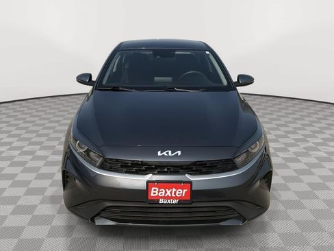 Used 2024 Kia Forte LXS w/ LXS Technology Package FWD image 18