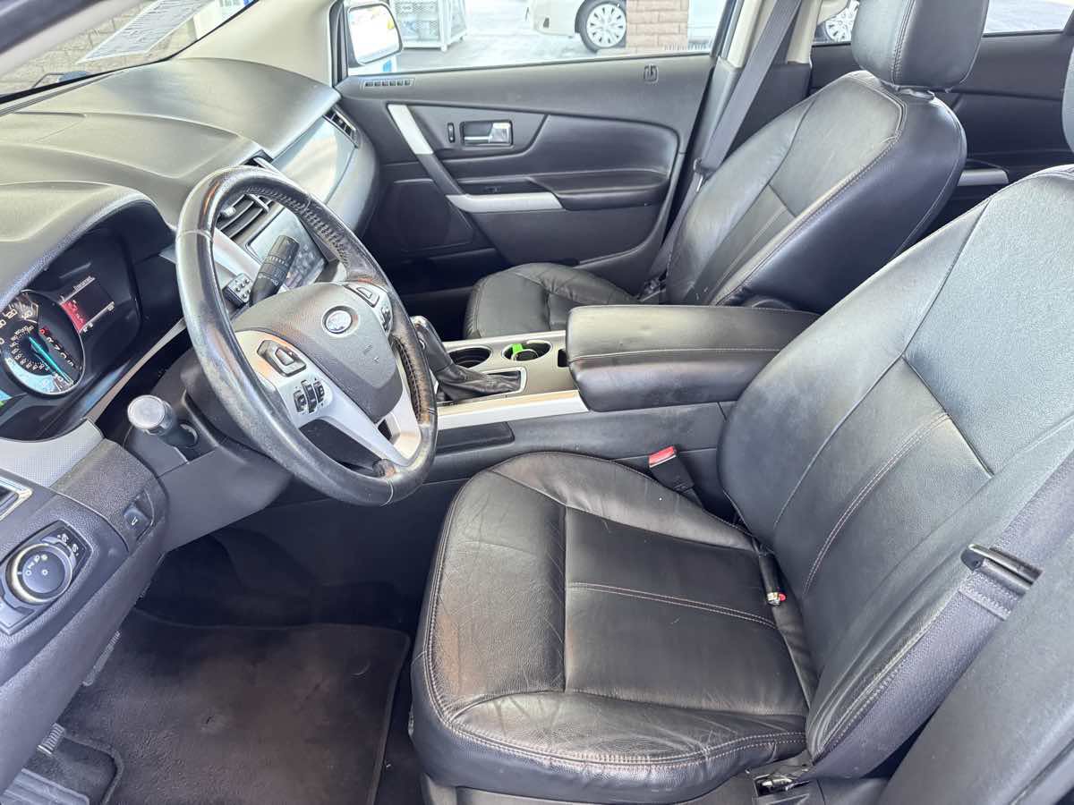 Used 2013 Ford Edge SEL FWD image 37