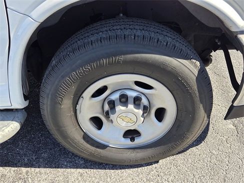 Used 2024 Chevrolet Express 2500 135 w/ Driver Convenience Package image 13