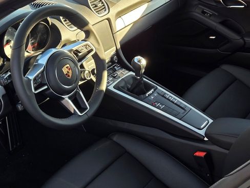 New 2025 Porsche 718 Cayman S image 4