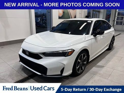 Used 2025 Honda Civic Sport image 2