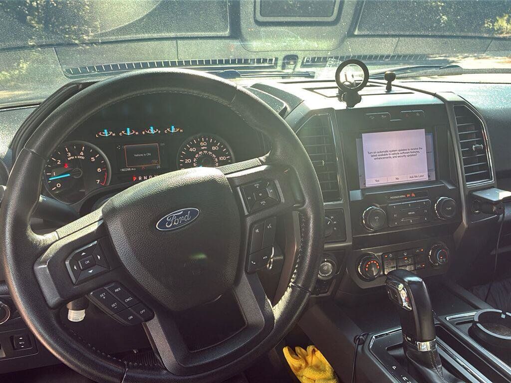 Used 2019 Ford F150 XLT w/ Equipment Group 302A Luxury AWD/4WD image 9