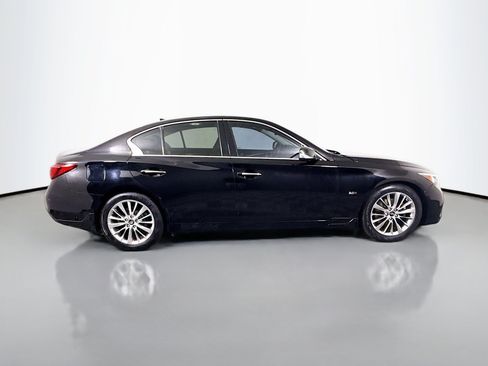 Used 2019 INFINITI Q50 Luxe w/ Cargo Package (L96) RWD image 11