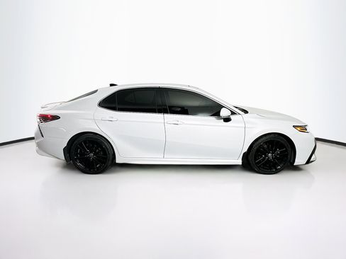 Used 2023 Toyota Camry XSE image 10