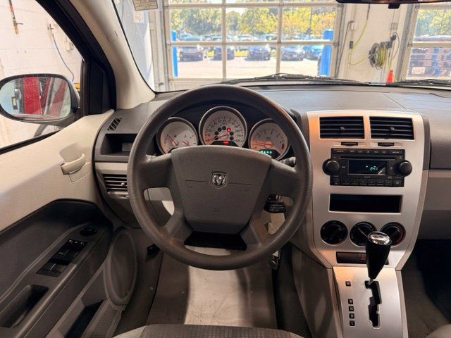 Used 2007 Dodge Caliber SXT FWD image 16