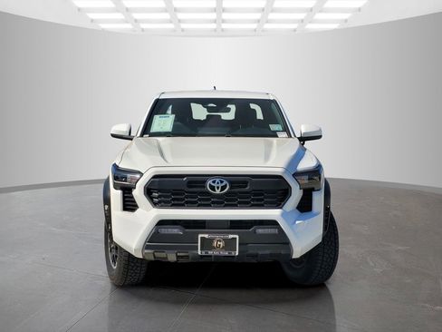 Used 2024 Toyota Tacoma TRD Off-Road AWD/4WD image 2