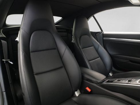 Used 2018 Porsche 911 Turbo AWD/4WD image 30