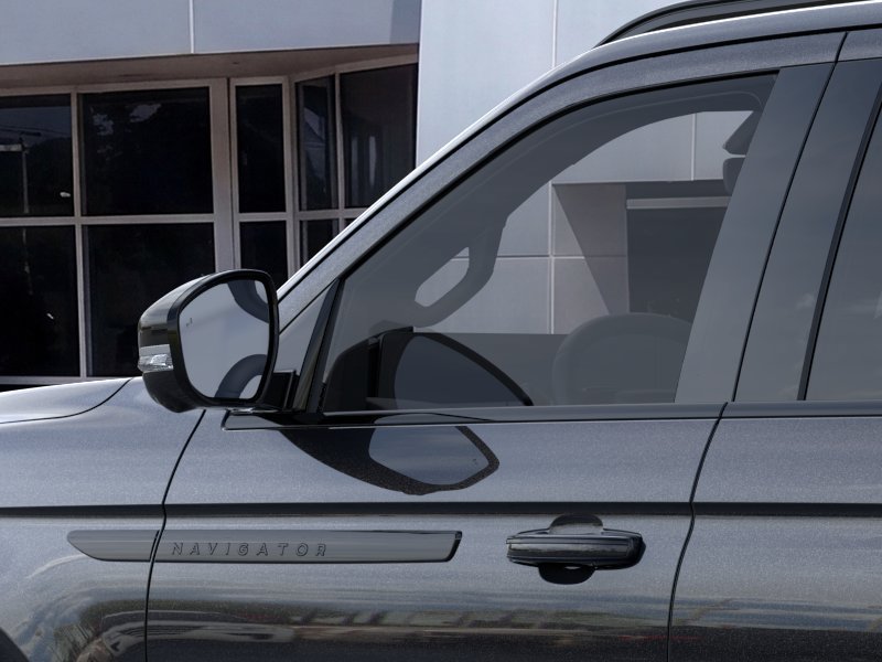 New 2026 Lincoln Navigator L Reserve w/ Jet Appearance Package AWD/4WD image 21