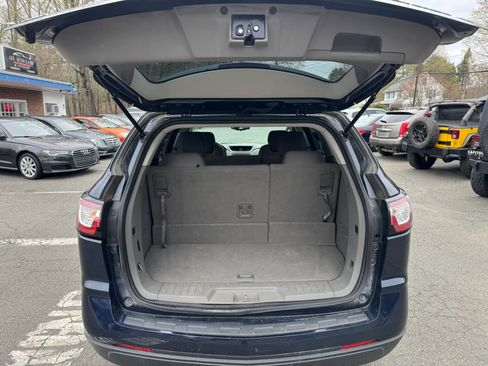 Used 2015 Chevrolet Traverse LS AWD/4WD image 11