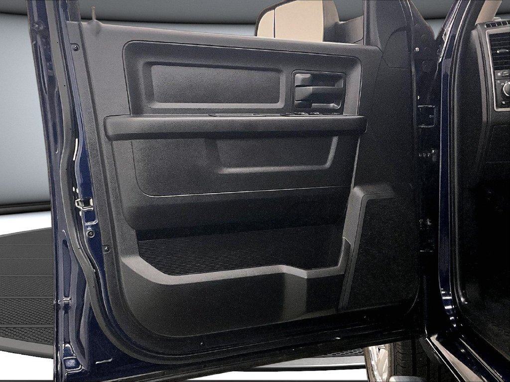 Used 2017 RAM 2500 Tradesman w/ Chrome Appearance Group AWD/4WD image 19