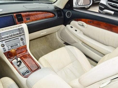 Used 2008 Lexus SC 430 Convertible RWD image 26