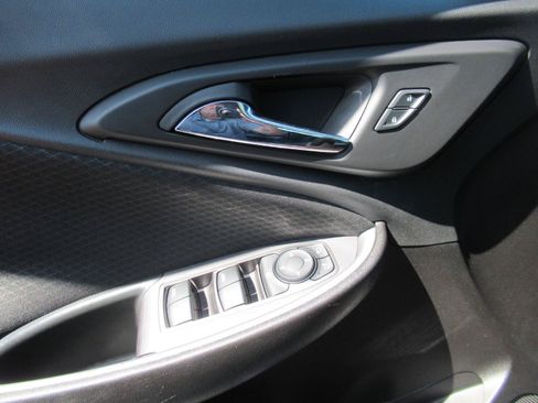 Used 2025 Chevrolet Malibu LT FWD image 20