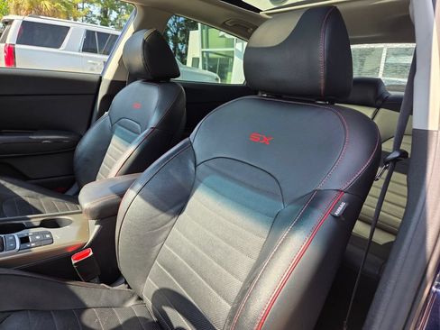 Used 2019 Kia Optima SX FWD image 11