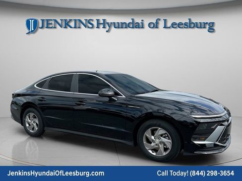 New 2026 Hyundai Sonata SE image 1