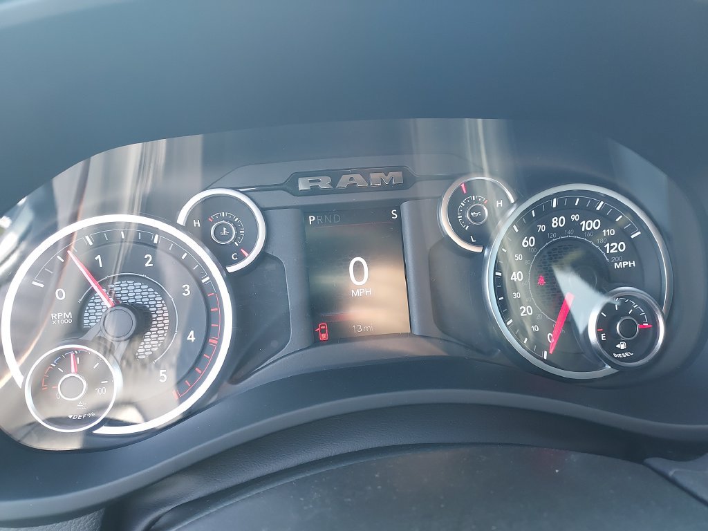 New 2027 RAM 3500 Big Horn w/ Night Edition AWD/4WD image 18
