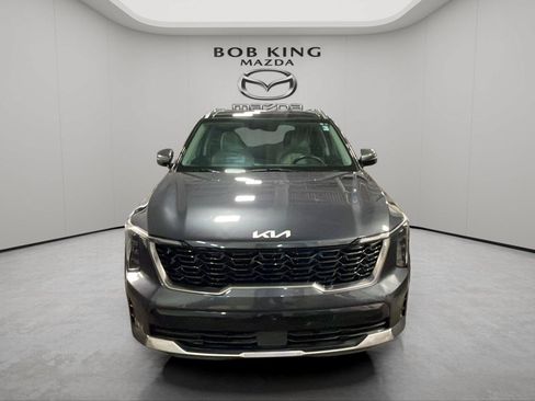 Used 2024 Kia Sorento S w/ Panoramic Sunroof Package FWD image 8