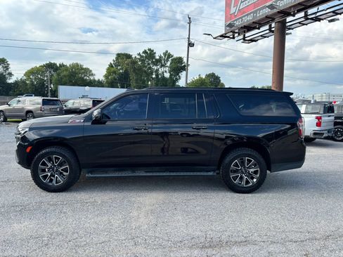 Used 2021 Chevrolet Suburban Z71 w/ Z71 Off-Road Package AWD/4WD image 2