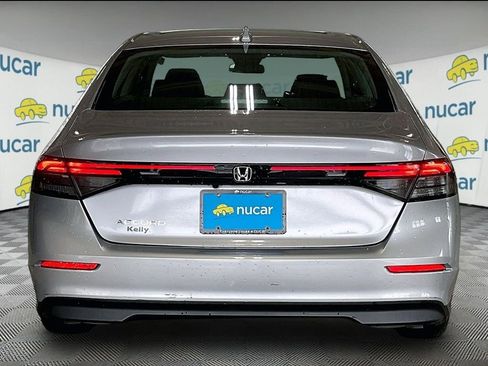 Used 2023 Honda Accord EX image 5