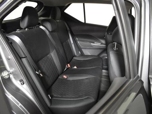 Used 2024 Nissan Kicks SV FWD image 29